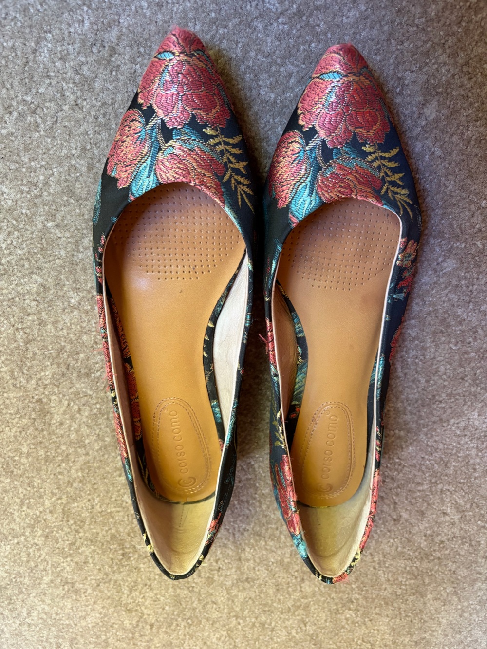Corso como 
Floral Brocade Pointed Toe Flats - Black with Pink & Teal